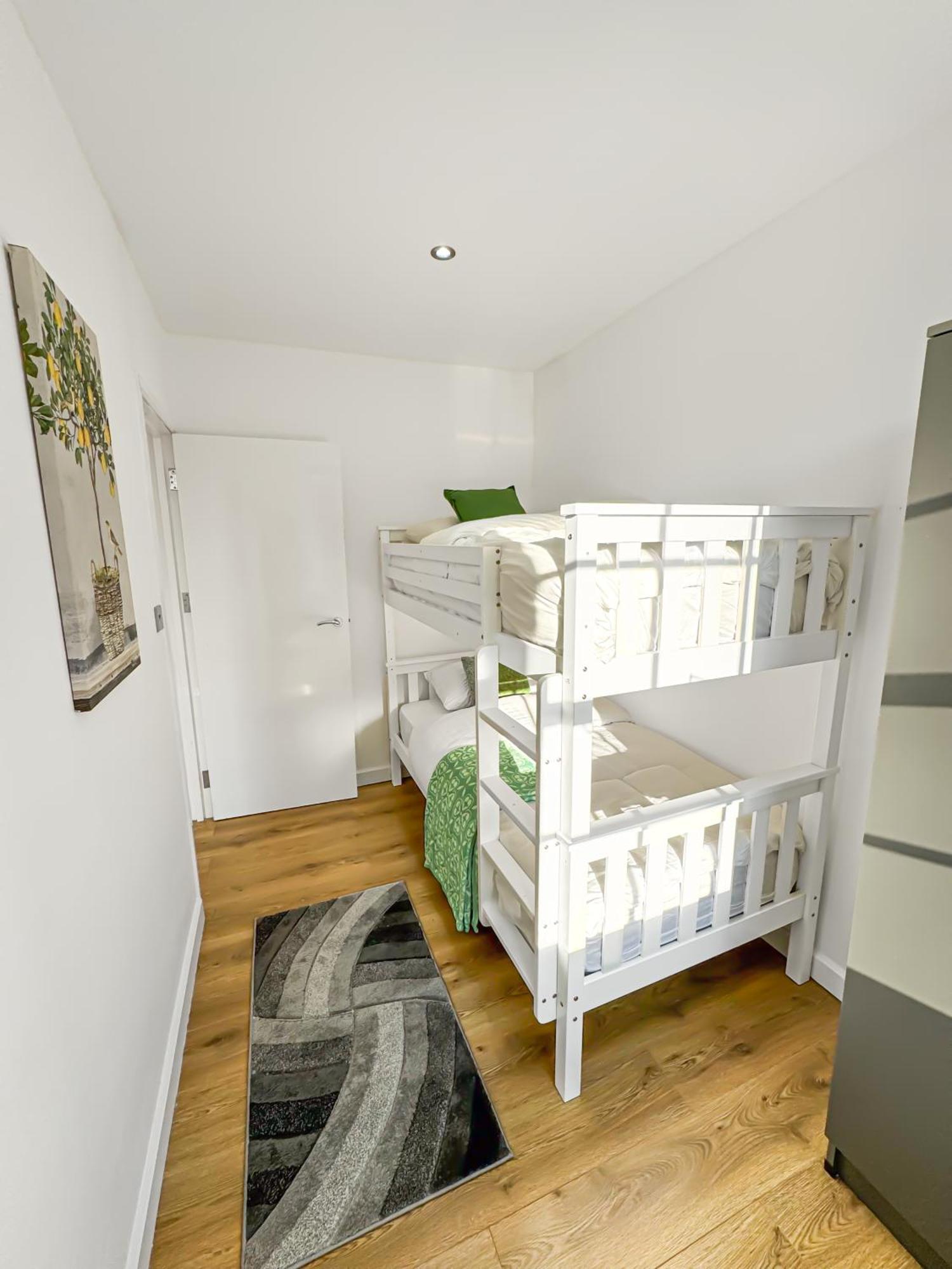 Luxury Flat For 6 - 5 Min Walk From Camden Market Hw4 Лондон Экстерьер фото