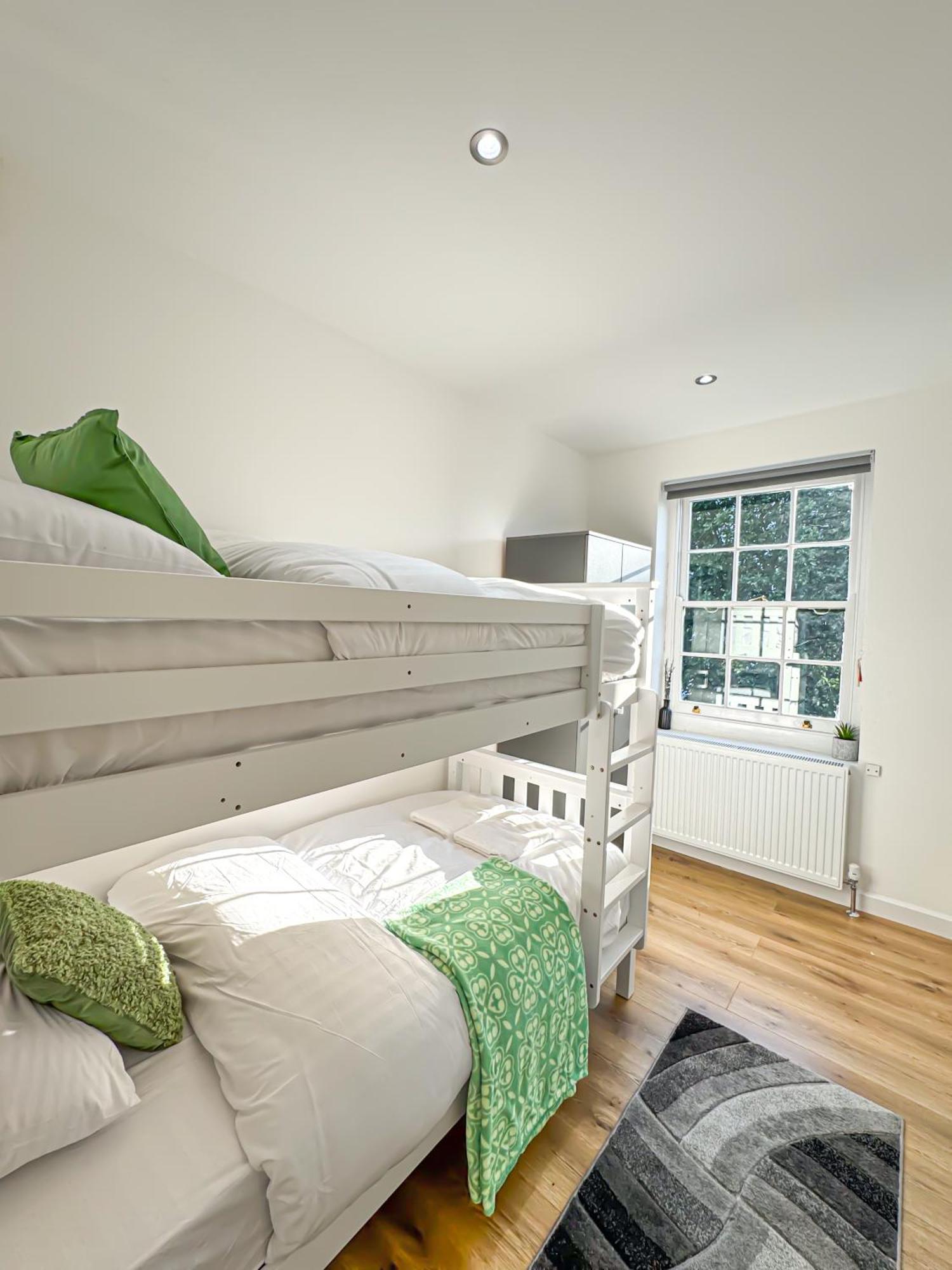 Luxury Flat For 6 - 5 Min Walk From Camden Market Hw4 Лондон Экстерьер фото